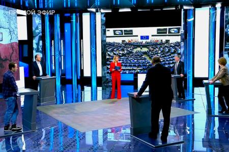 Дмитрий Новиков на Первом канале о том, что мир шире, чем НАТО, и что народ и власть – разные понятия