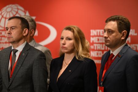 Пресс-подход руководства КПРФ в ходе Международного медиафорума "Правда против фашизма"