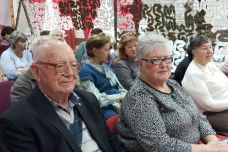 Белгородская область. Коммунисты организовали праздник в честь Дня Матери