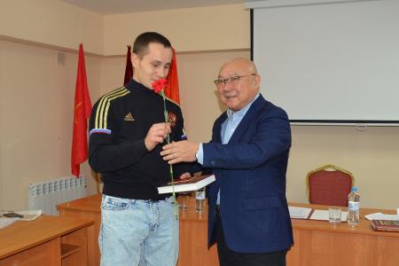 На пленуме Калмыцкого рескома партии обсудили задачи по выполнению  решений II (ноябрьского)  Пленума ЦК КПРФ