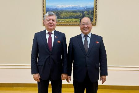 Дмитрий Новиков, Казбек Тайсаев, Андрей Клычков и Анатолий Локоть размышляют о КНДР: Партия, глубоко сознающая свою миссию