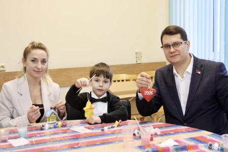 Тульские депутаты – коммунисты посетили детскую областную больницу