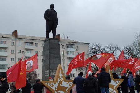 В Ростове-на-Дону коммунисты провели митинг в защиту социальных прав граждан