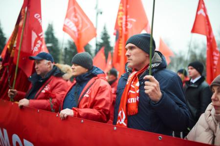 Депутат Госдумы, лидер нижегородских коммунистов В.И. Егоров: Память о подвиге под Москвой — основа нашей Победы