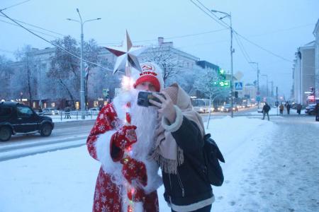Карельский Дед Мороз носит красный!