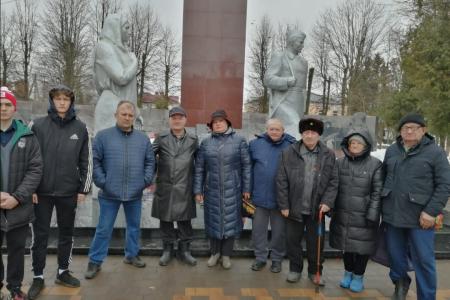 Подмосковные коммунисты: «Москва! Твоя оборона идет через наши сердца!»