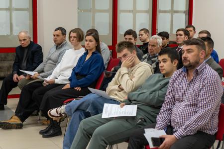 Пермские коммунисты провели круглый стол на тему «От прав народа — к победе на фронте»