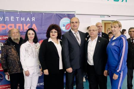 Сергей Гаврилов пожелал участникам «Улётной зарядки» в воронежском Нижнедевицке достижений в спорте и труде