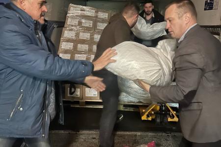 Коммунисты приступили к раздаче гуманитарной помощи в брянском приграничье