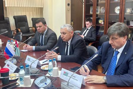 В Москве прошла Международная конференция «Роль взаимодействия фракций политических партий и блоков в межпарламентском сотрудничестве стран СНГ»
