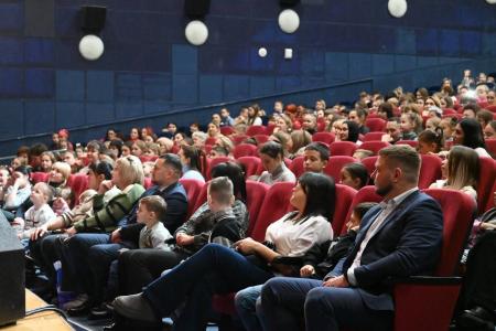 В Ульяновске прошёл концерт для детей участников СВО