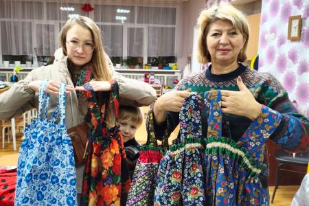 Луганское отделение женского движения Надежда России с благодарностью коллегам из ВЖС за помощь детям