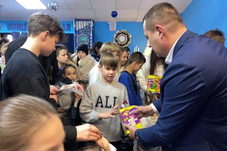 Коммунисты Ульяновска поздравляют с наступающим Новым годом