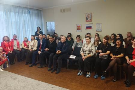 Мелитополь. Первый день рабочей поездки Александра Ющенко: внимание школам, детским садам и поддержке детей в новых регионах