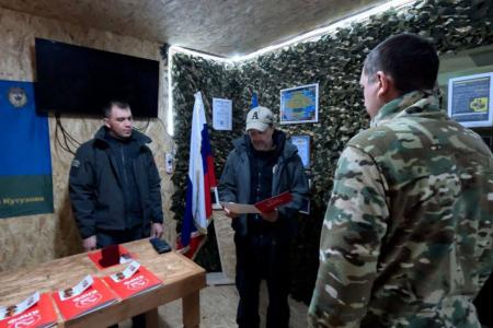 День второй рабочей поездки Александра Ющенко в Херсонскую и Запорожскую области: встречи со школьниками, поддержка военнослужащих и работа на полигонах