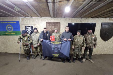 День второй рабочей поездки Александра Ющенко в Херсонскую и Запорожскую области: встречи со школьниками, поддержка военнослужащих и работа на полигонах