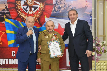 Дагестан: Дербентский горком КПРФ организовал Вечер памяти защитников Отечества