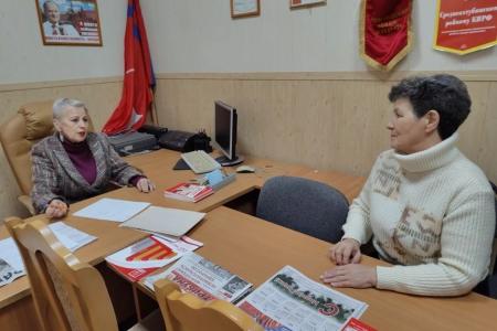 Слышать голос народа: депутаты фракции КПРФ Волгоградской областной Думы провели завершающий в уходящем году Единый день приема избирателей