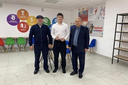 Кабардино-Балкария. Комсомольская организация МКОУ СОШ им. В.Х. Кагазежева с.п. Псынабо пополнилась 11 комсомольцами