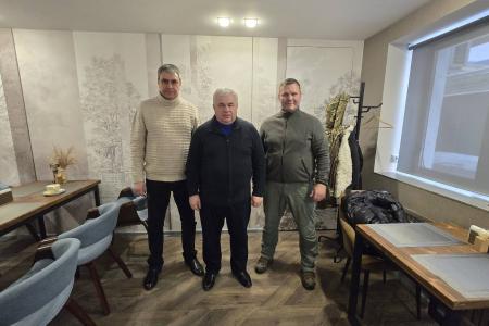 В Луганске с рабочим визитом: делегация КПРФ во главе с Казбеком Тайсаевым провела серию встреч накануне Нового года