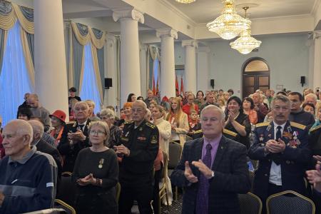 День рождения И.В. Сталина и  День образования СССР отметили в Севастополе