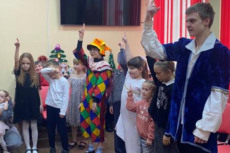 В Костромском областном отделении КПРФ состоялась особенная новогодняя ёлка