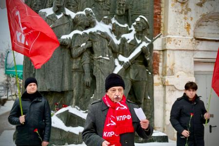 Коммунисты Нижнего Новгорода отметили 120-летие главной баррикады Сормово