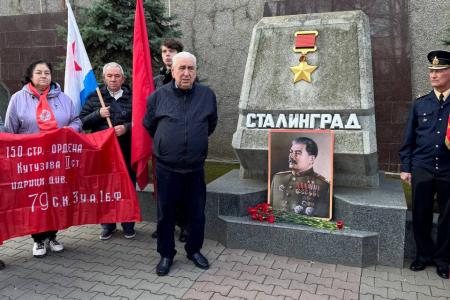 В Севастополе отметили 146-ю годовщину со Дня рождения И.В. Сталина