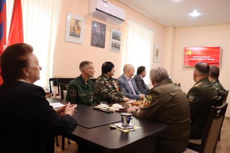 Депутаты фракции КПРФ Волгоградской областной Думы встретились с представителями различных поколений Героев Отечества, защитников Родины