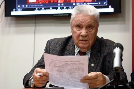 РУСО и «Русский лад» отметили 200-летие Восстания декабристов и 120-летие начала Первой русской революции