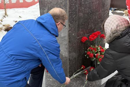 «Не только руководитель Советского государства, но и революционер». Пензенские коммунисты отметили 146-летие со Дня рождения И.В. Сталина
