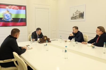 Первый зампред ЦК КПРФ Ю.В. Афонин и сенатор-коммунист А.М. Гибатдинов посетили Курскую область
