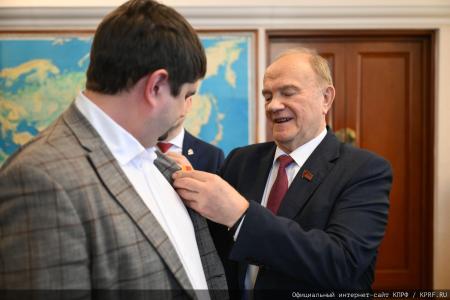 Г.А. Зюганов поздравил шахматистов спортклуба КПРФ с яркими победами в уходящем 2025 году