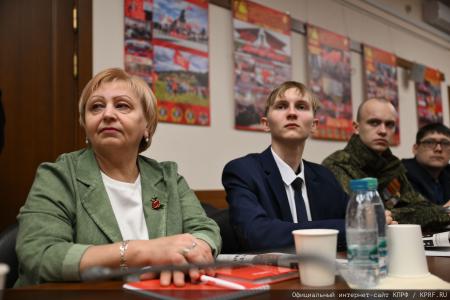Г. А. Зюганов встретился в Госдуме с делегацией из Костромской области
