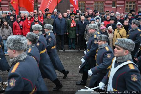 Коммунисты отметили годовщину начала контрнаступления советских войск под Москвой