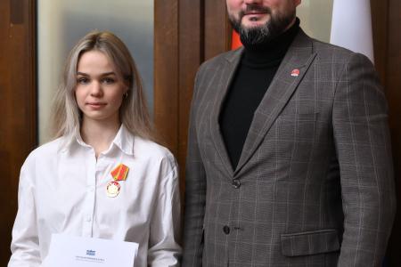 В Госдуме спортсменам вручили благодарственные письма и памятные награды от КПРФ