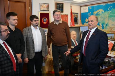 Г.А. Зюганов поздравил шахматистов спортклуба КПРФ с яркими победами в уходящем 2025 году