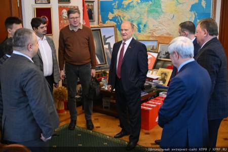 Г.А. Зюганов поздравил шахматистов спортклуба КПРФ с яркими победами в уходящем 2025 году