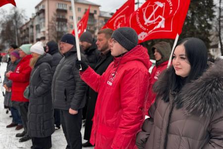 КПРФ направила в зону Специальной военной операции 147-ой — Сталинский гуманитарный конвой