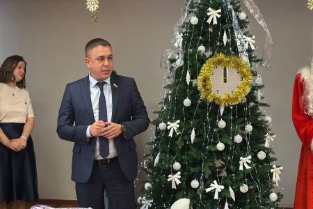 Красный Новый Год в Ульяновске