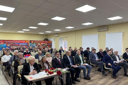 В интересах жителей города трех революций: коммунисты поставили задачи на Пленуме