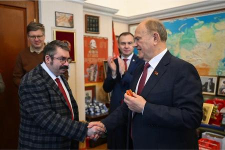 Г.А. Зюганов поздравил шахматистов спортклуба КПРФ с яркими победами в уходящем 2025 году