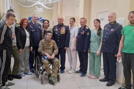 Члены Центрального исполнительного комитета Международного Союза советских офицеров посетили госпиталь имени Бурденко