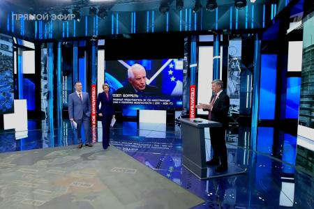 Дмитрий Новиков на Первом канале о противоречиях США и ЕС и о том, что давление на левые силы в Европе означает отсутствие демократии