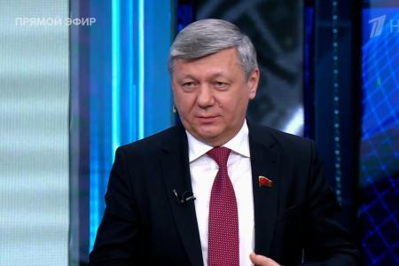 Дмитрий Новиков на Первом канале о цинизме европейских элит и том, что происходит с беглыми диктаторами