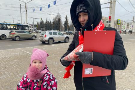 Красные в городе. Газета «Что делать? В Костроме» и Народный референдум КПРФ