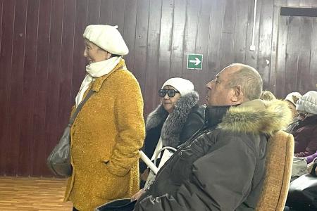 Депутат фракции КПРФ в Народном Хурале Калмыкии Петр Эрендженов провел в Цаган Амане встречу с избирателями