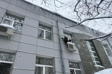 В подмосковном обкоме прошел очередной субботник