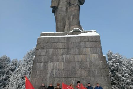 Подмосковные коммунисты: В своей ежедневной работе идеям партии - верны!
