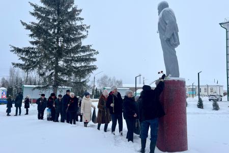 Первый секретарь Тульского обкома партии Алексей Лебедев встретился с партийным активом Ефремовсого района